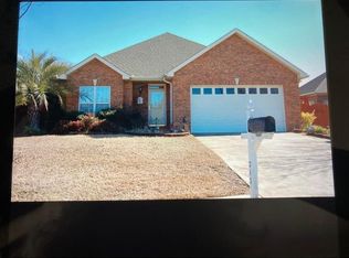 213 Carrington Ln, Centerville, GA 31028