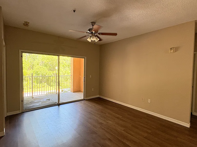 520 Florida Club Blvd #201 — Photo 8