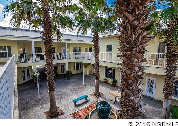 5th image of 370 Flagler Ave #370