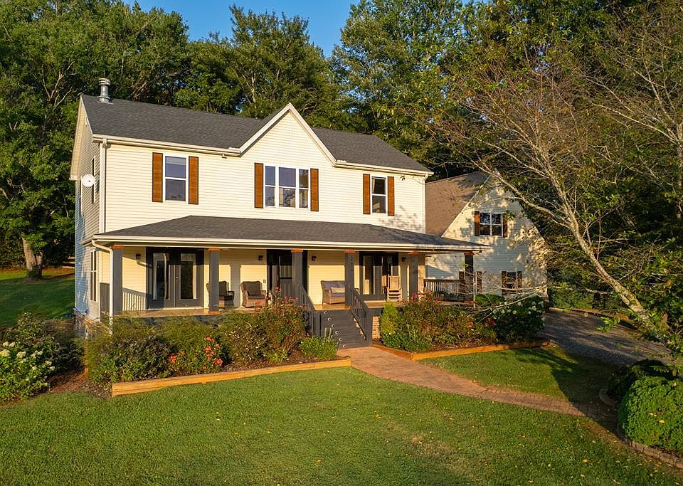 1st image of 289 Sutton Ln