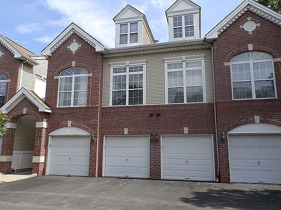 3rd image of 122 Riverwalk Way #B015