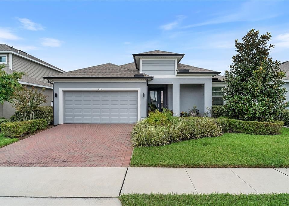 1st image of 895 LADY BIRD LANE