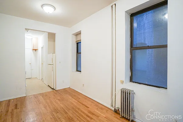 Rented by City Connections Realty | media 24