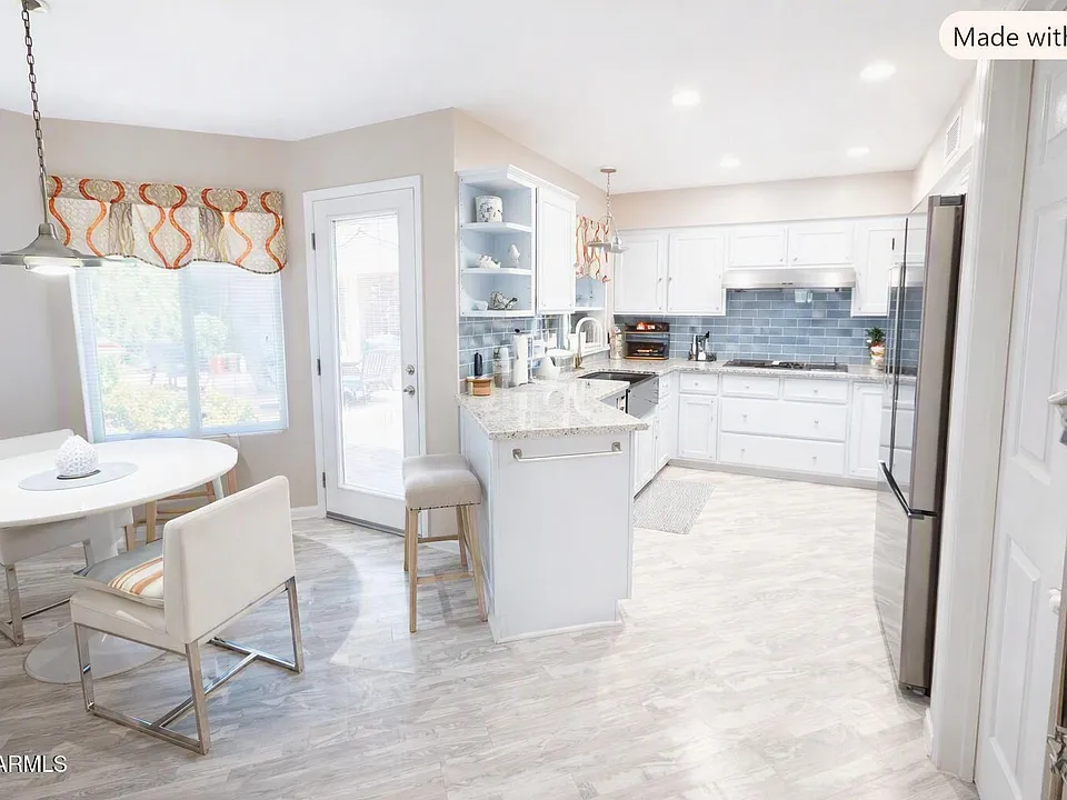15018 W Huron Dr