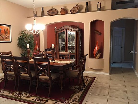 5th image of 4512 Gentrice Dr