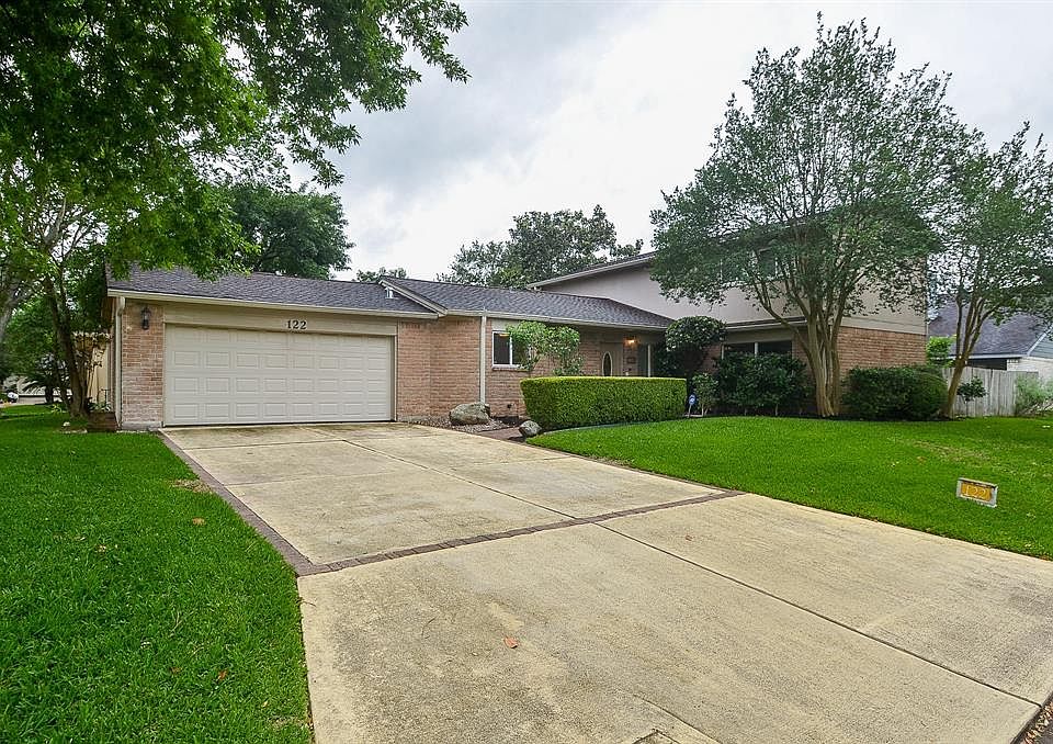 1st image of 12800 Briar Forest Dr Unit 122