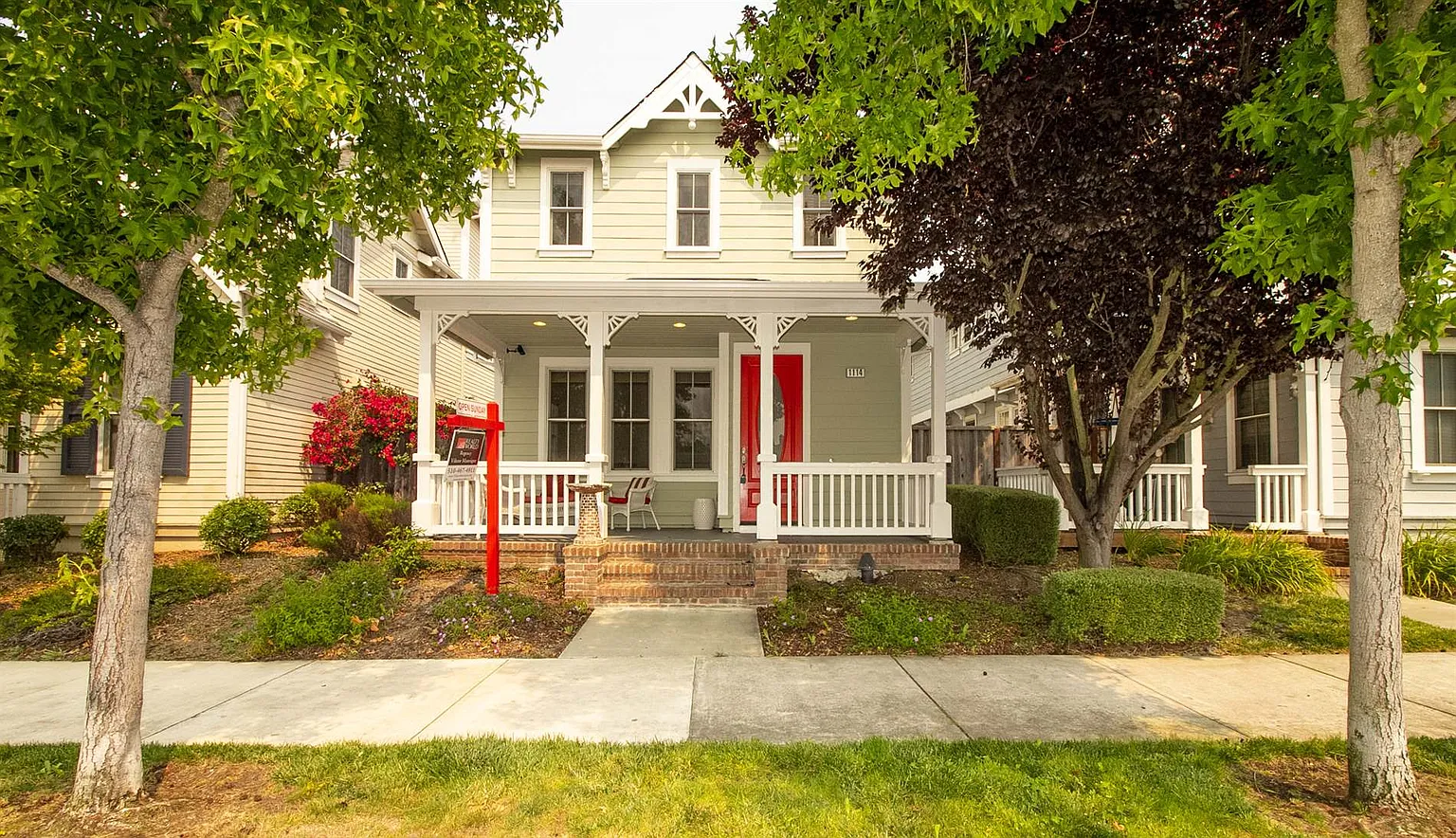 1114 Avocet Dr photo 1