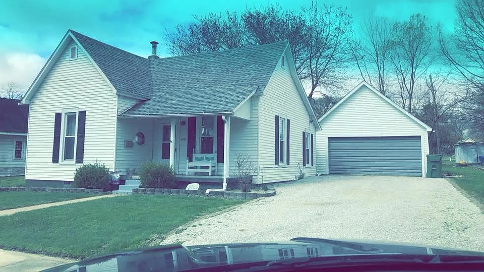 438 S Star Ave photo 1