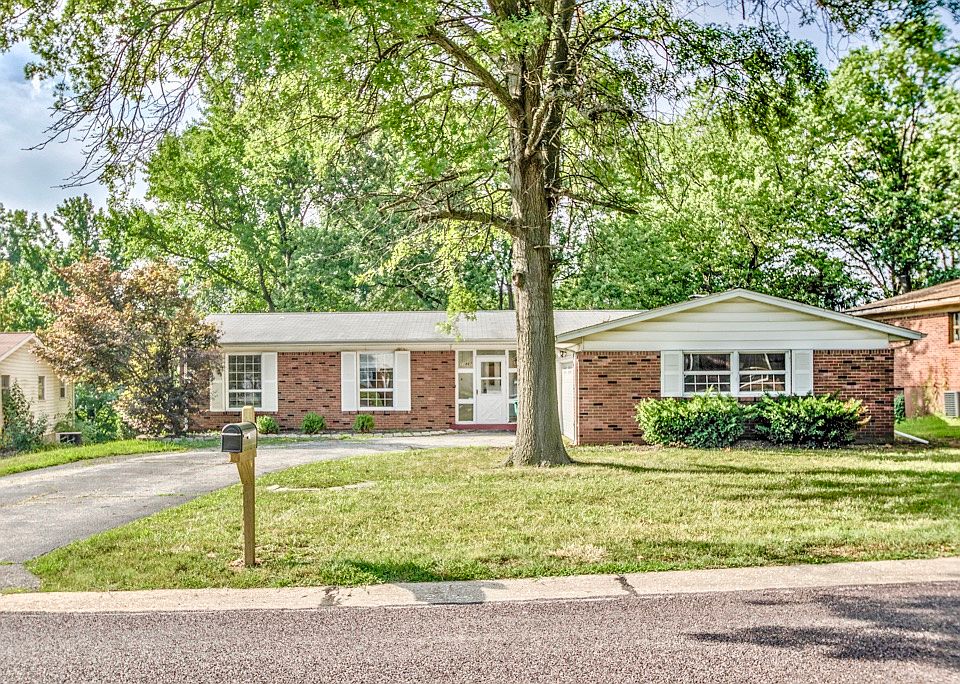 1st image of 11887 Hidden Lake Dr