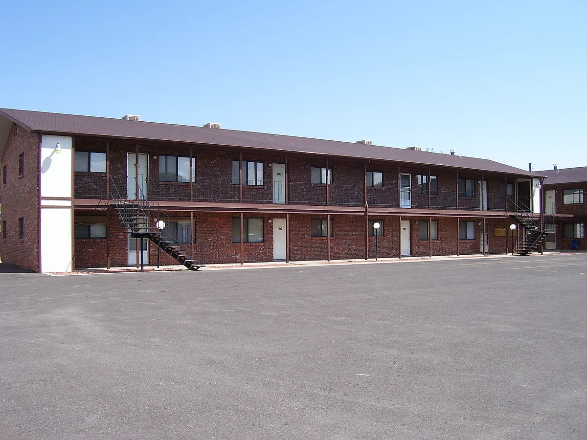 Building Photo - 560-29 1/2 Rd