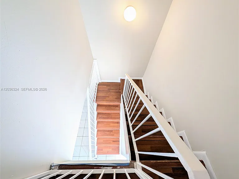 58 SW 14th Ter — Photo 13