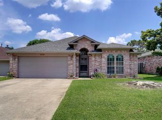 1005 Grand Central Pkwy, Saginaw, TX 76131