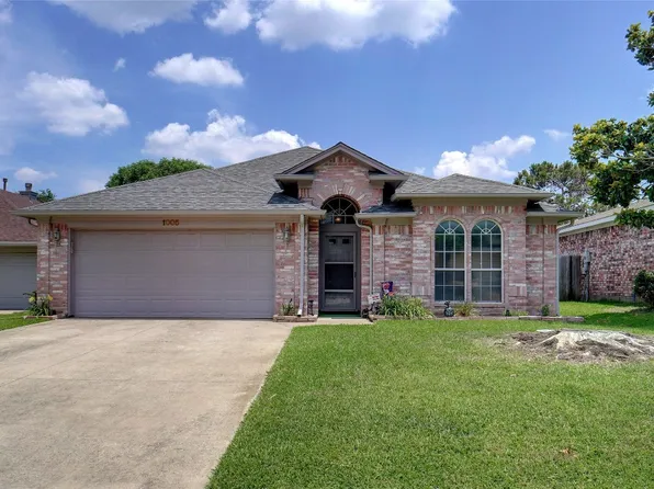 1005 Grand Central Pkwy, Saginaw, TX 76131