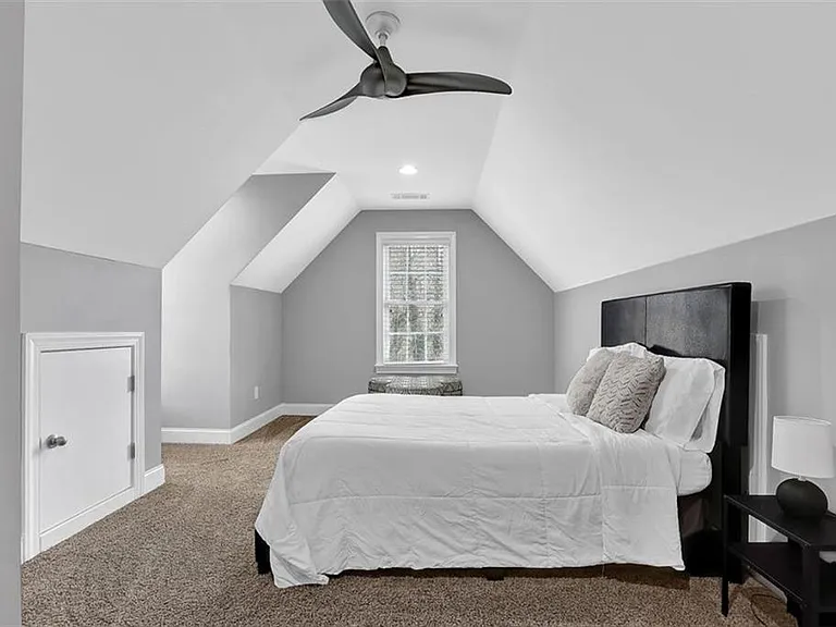 110 Stanley Oaks Pl — Photo 22