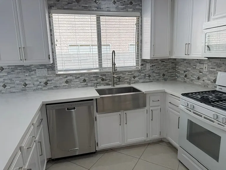 1528 Splinter Rock Way — Photo 21