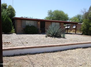 5526 E 2nd St, Tucson, AZ 85711