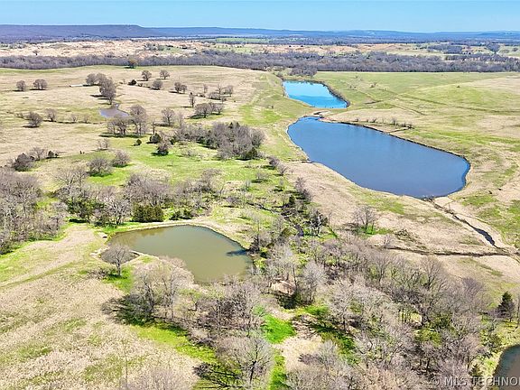 3rd image of 30607 S Fish Creek Rd