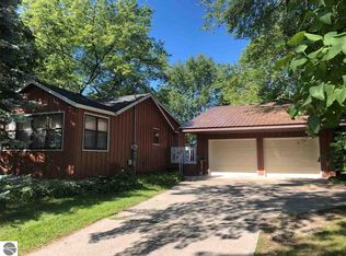 1001 N Adams St, Mt Pleasant, MI 48858
