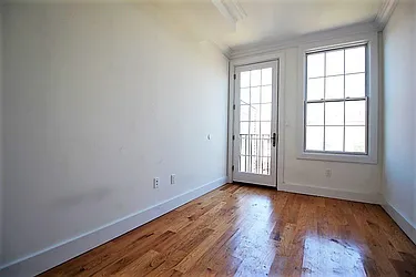 Rented by Next Door Realty NYC