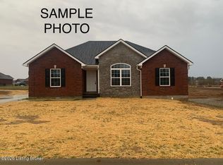 113 Flagstaff Dr, Coxs Creek, KY 40013
