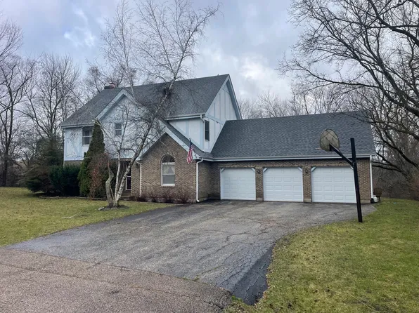 40670 N Black Oak Ave, Antioch, IL 60002