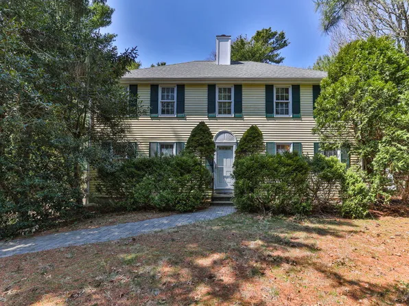49 Colonial Way, West Barnstable, MA 02668