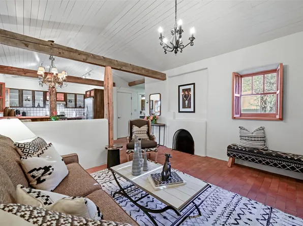 654B W San Francisco St, Santa Fe, NM 87501