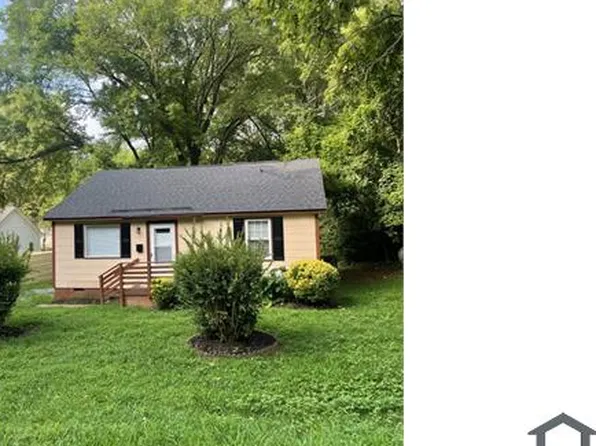 4411 Roadway St, Charlotte, NC 28208