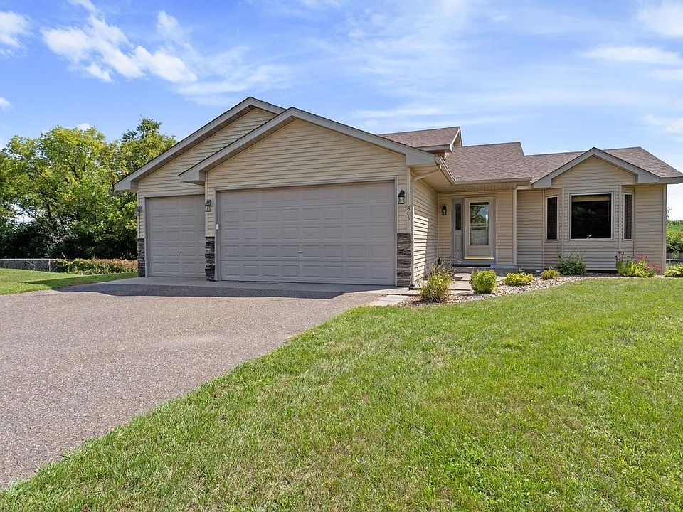 1st image of 805 Pond View Ct