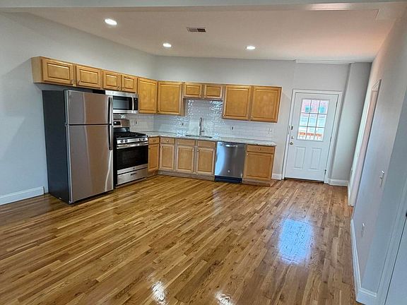 2nd image of 625 Cookman Ave APT 3