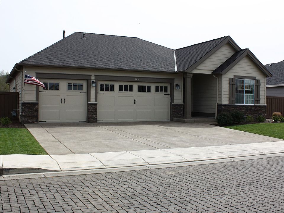 1st image of 108 Hagens Ct