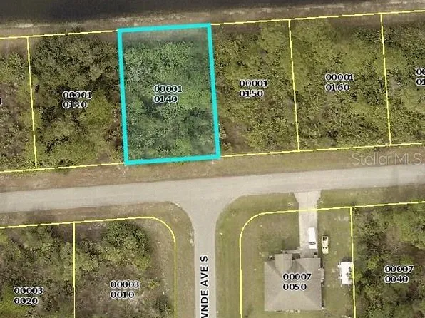 1133 Cherry St E #14, Lehigh Acres, FL 33974