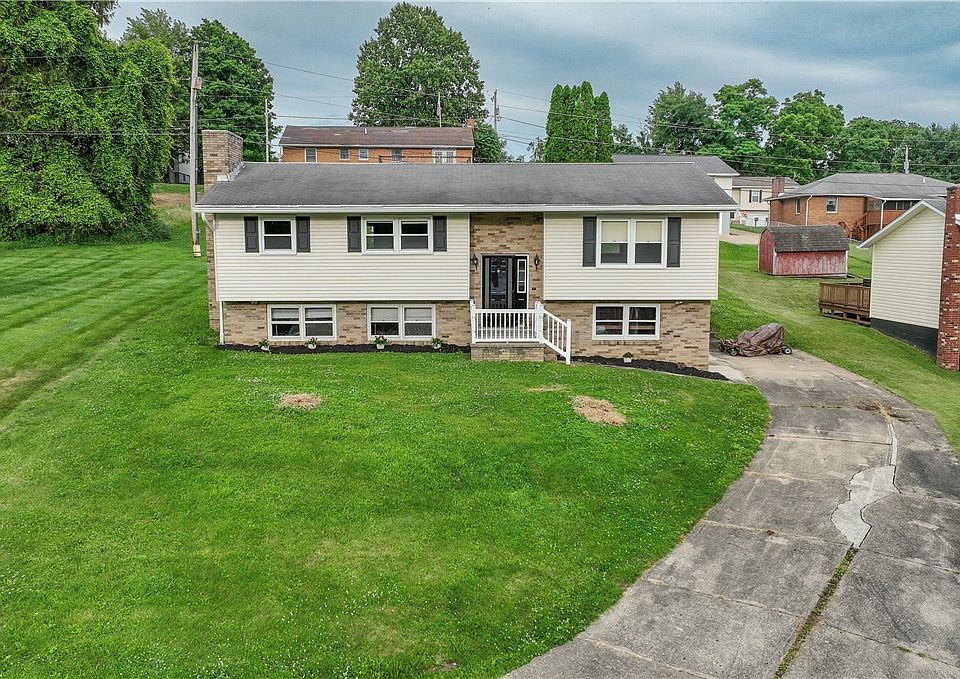 1st image of 135 Pine Ln