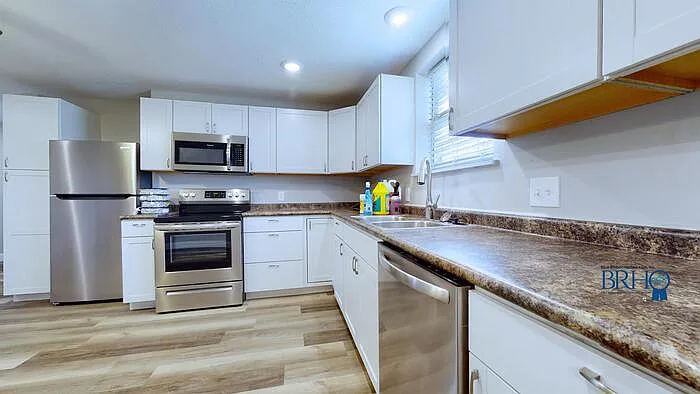 1311 W Baxter Ave — Photo 15
