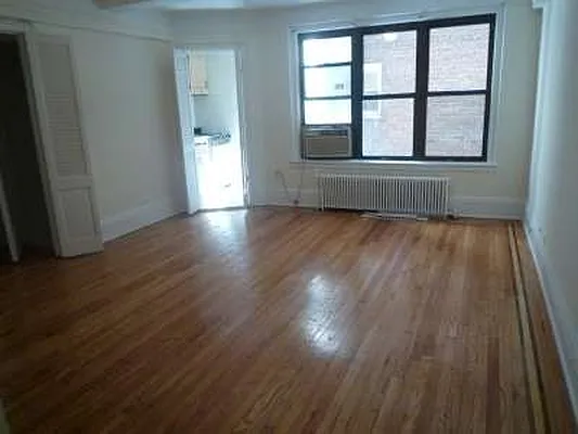 Rented by New York City Apartments | media 12