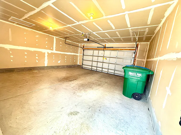 5044 Patton Dr — Photo 16