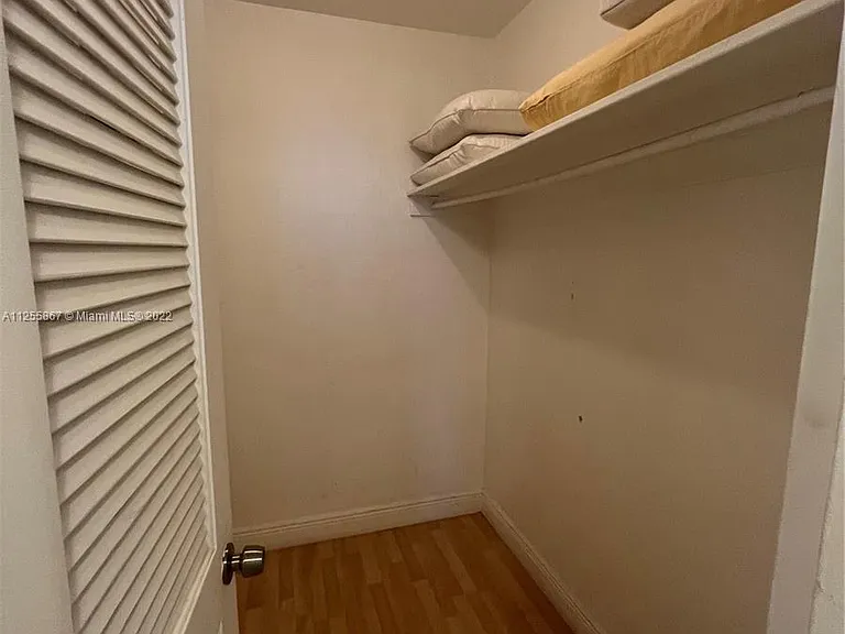 5161 Collins Ave #1711 — Photo 12