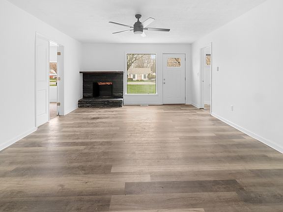 2nd image of 3021 Nichol Ave