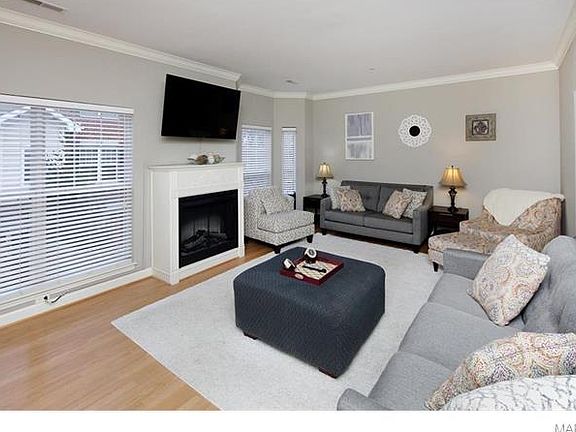 2nd image of 2646 McKnight Crossing Ct
