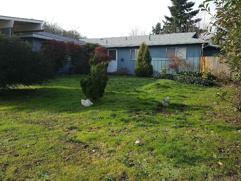 2nd image of 4313 Coronado Dr