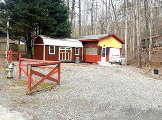 30 26th St, Ellijay, GA 30540