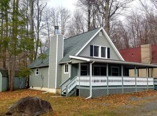 7540 Eagle Rock Dr, Tobyhanna, PA 18466