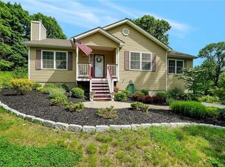 389 Old Mountain Rd, Port Jervis, NY 12771