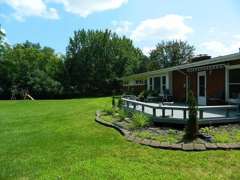 26150 Barbados Rd — Photo 5