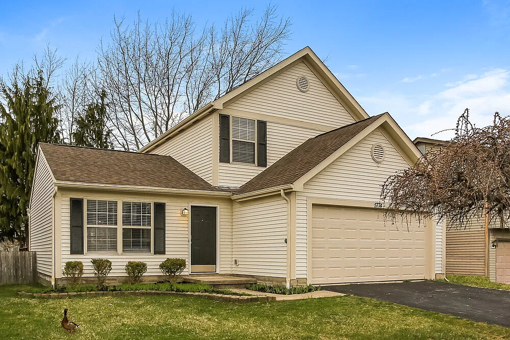3 bed, 2.5 bath, 1296 sqft, $2,290 — Photo 4