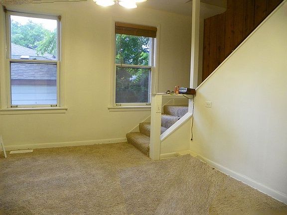 3rd image of 2118 Market St
