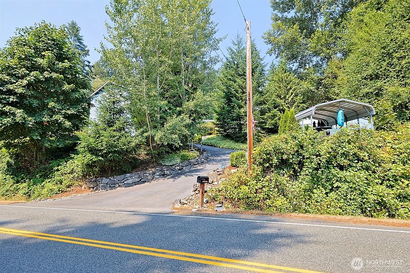 4th image of 3780 NE North Shore Road