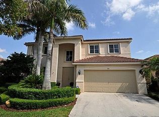940 Sunflower Cir, Weston, FL 33327