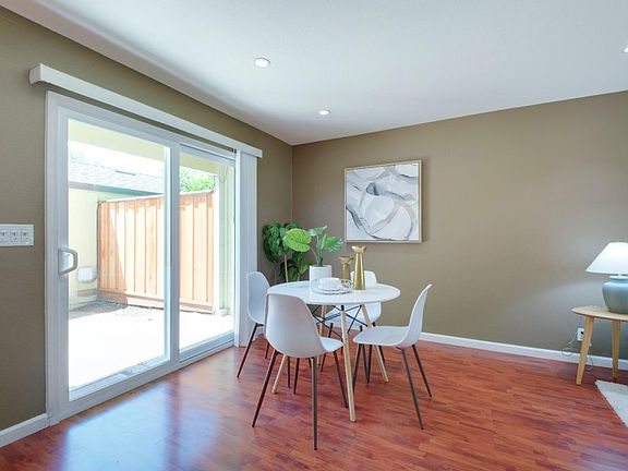 5th image of 2053 Voss Park Ln