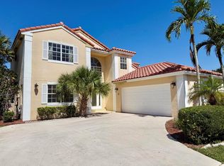 10579 Pebble Cove Ln, Boca Raton, FL 33498